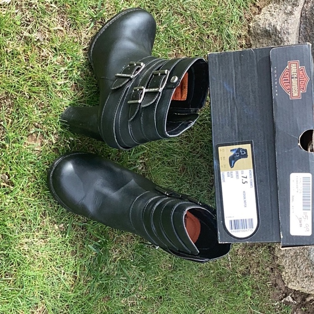 HARLEY-DAVIDSON  women boots size 7.5  beautiful but to small for me - Picture 3 of 7